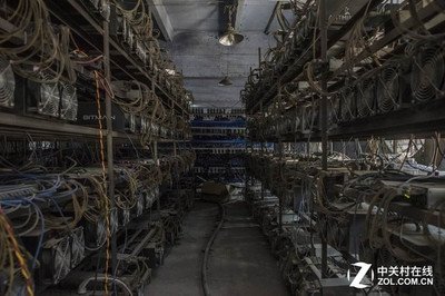 Modern containerized mining farm setup